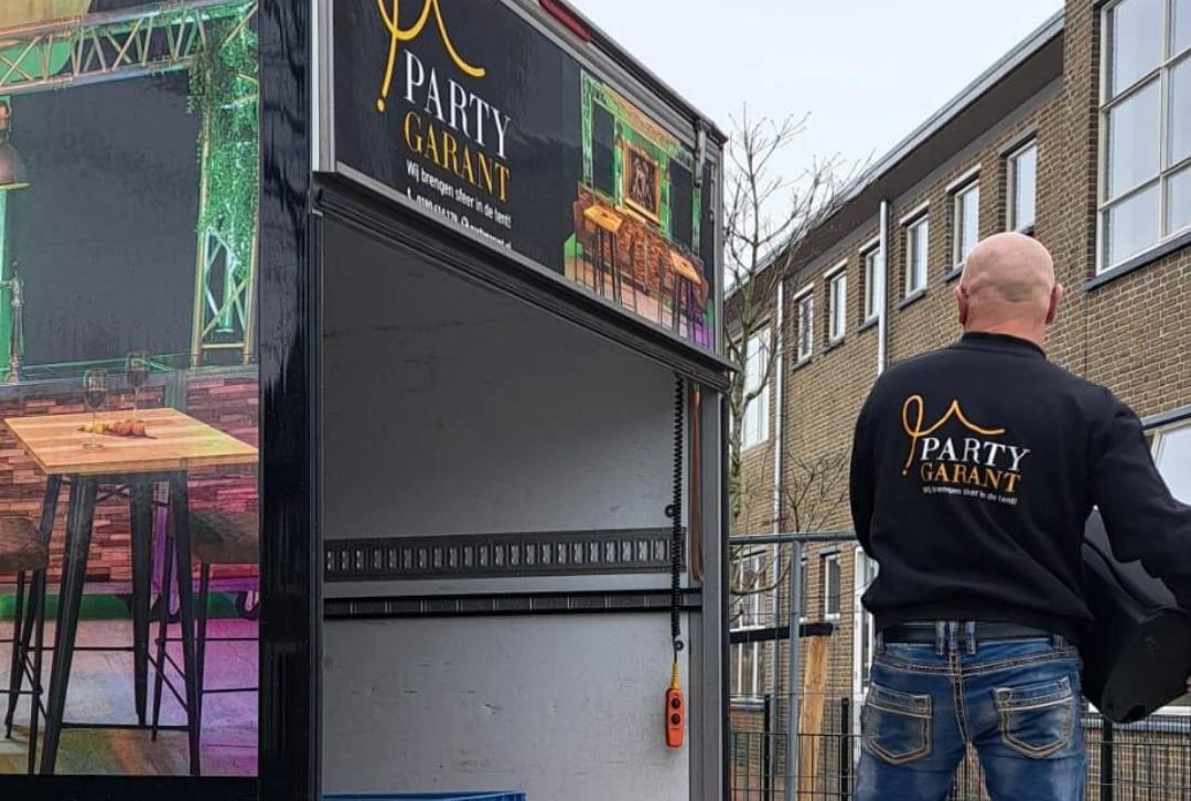 Bedrijfsfeest op locatie | Partygarant sfeerbeeld