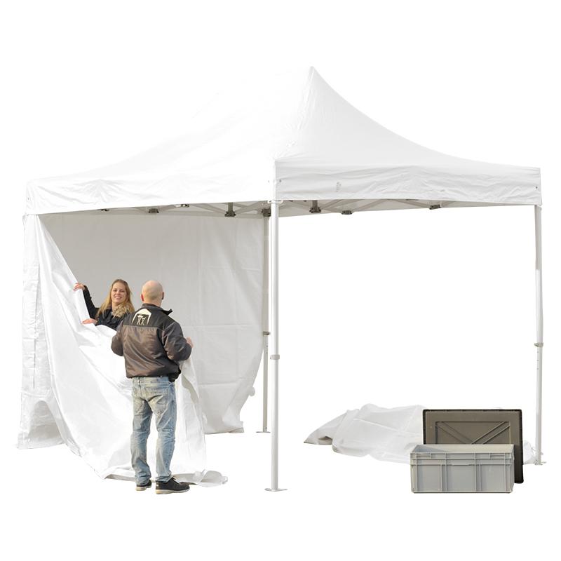 Korting op tenten: klant helpt mee in op- en afbouw