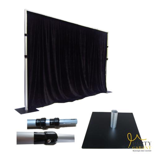 Pipe & drape 2,2 tot 3,5m hoog. per strekkende mtr