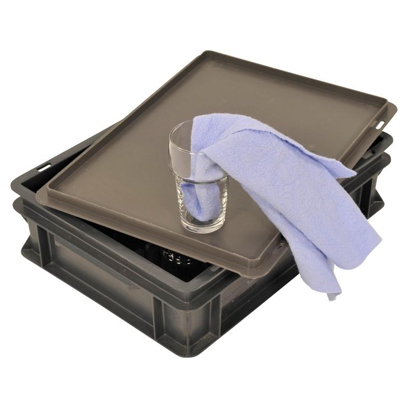 Schoonmaak glaswerk per krat